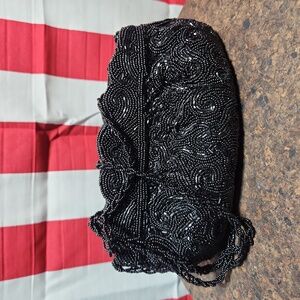 VINTAGE REGALE BEADED PURSE